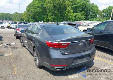 2017 Kia Cadenza Premium z USA, uszkodzony, nr VIN KNALC4J10H5047494